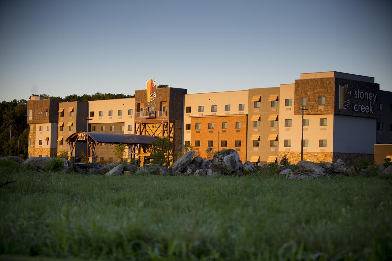 Stoney Creek Hotel Tulsa - Broken Arrow Exterior photo